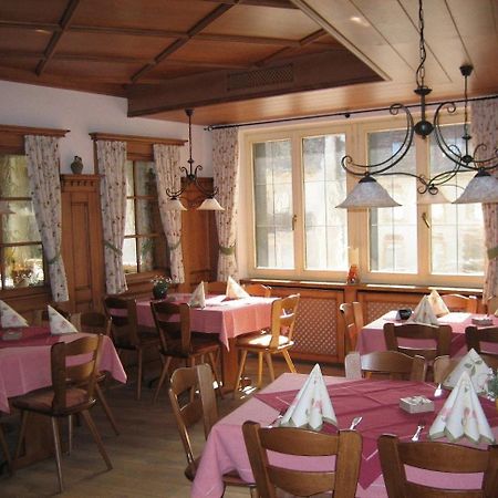Hotel Krone Stuehlingen - Das Tor Zum Suedschwarzwald Exterior foto