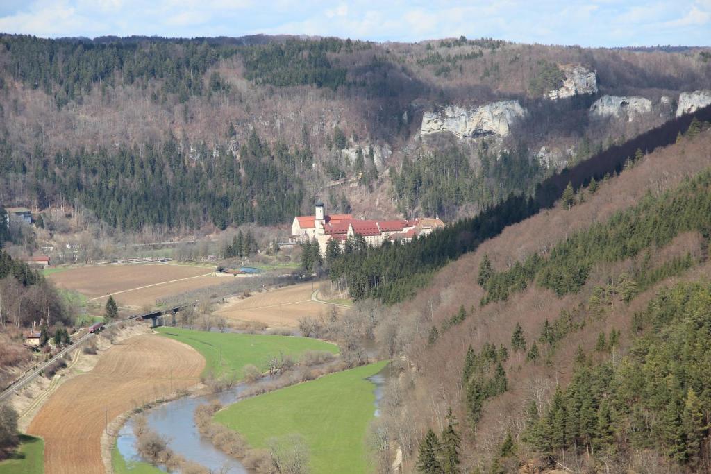 Hotel Krone Stuehlingen - Das Tor Zum Suedschwarzwald Stuhlingen Exterior foto